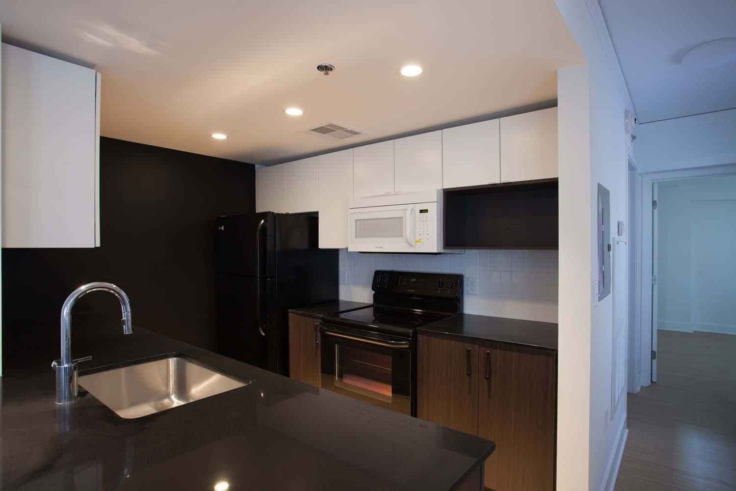 2 Bedroom 1 Bathroom - Image 6