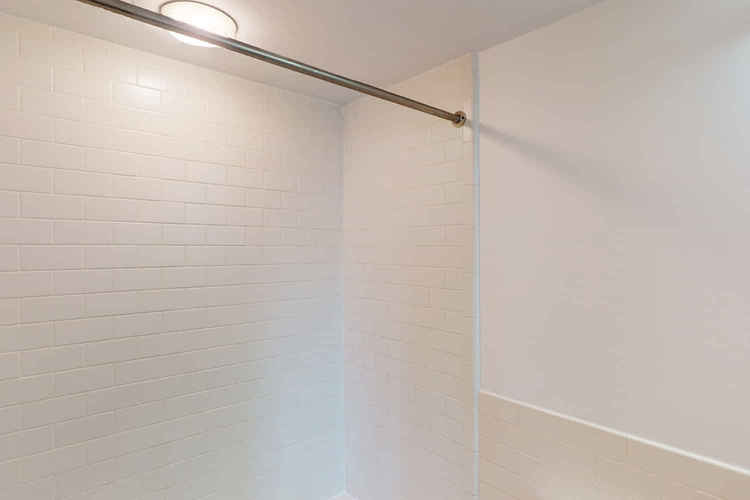 2 Bed 1 Bath - Image 1