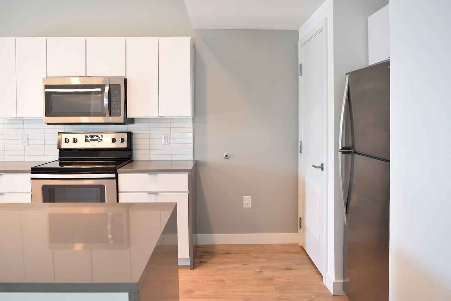 2 Bed 2 Bath - Image 8