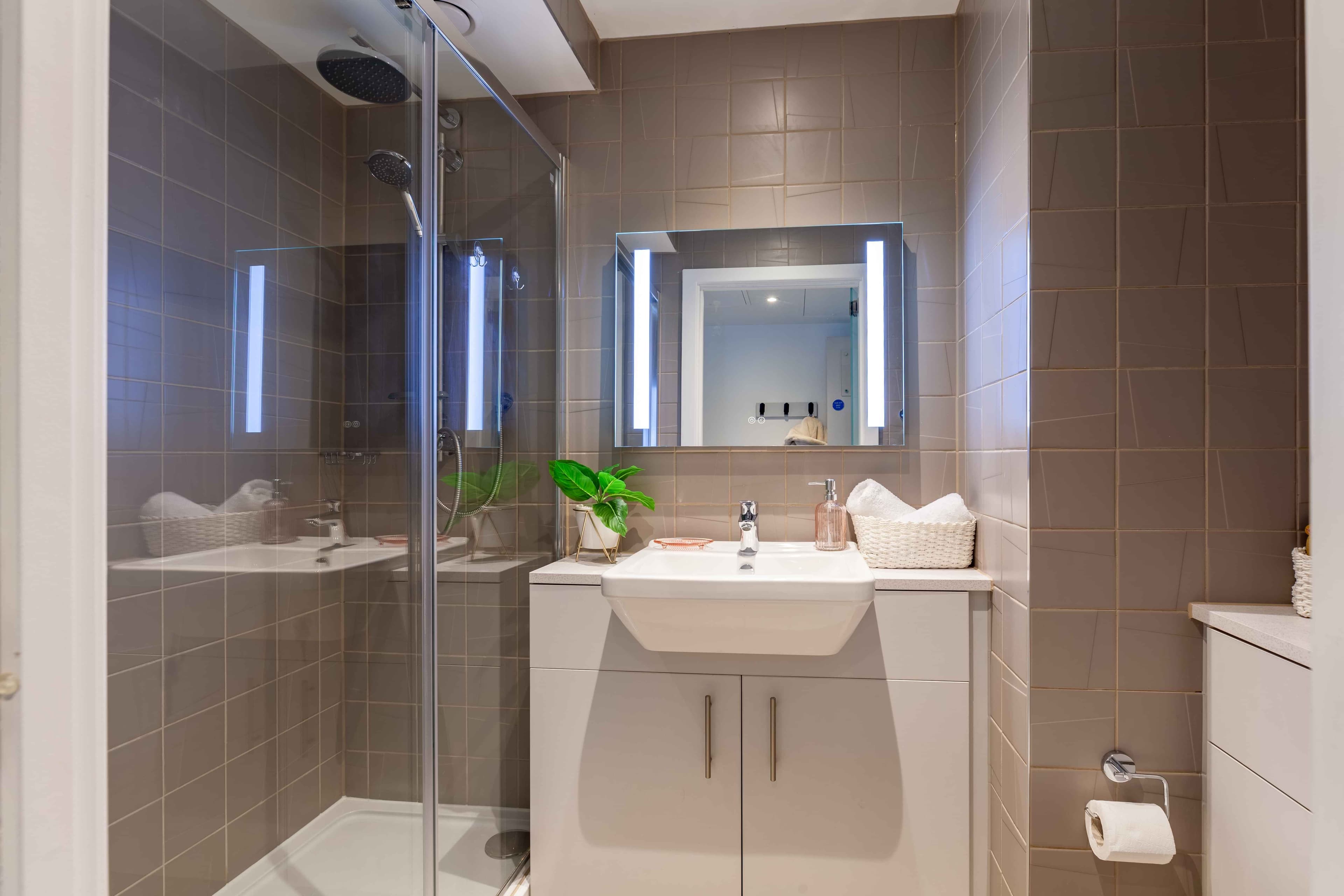 True Apartment - Image 6