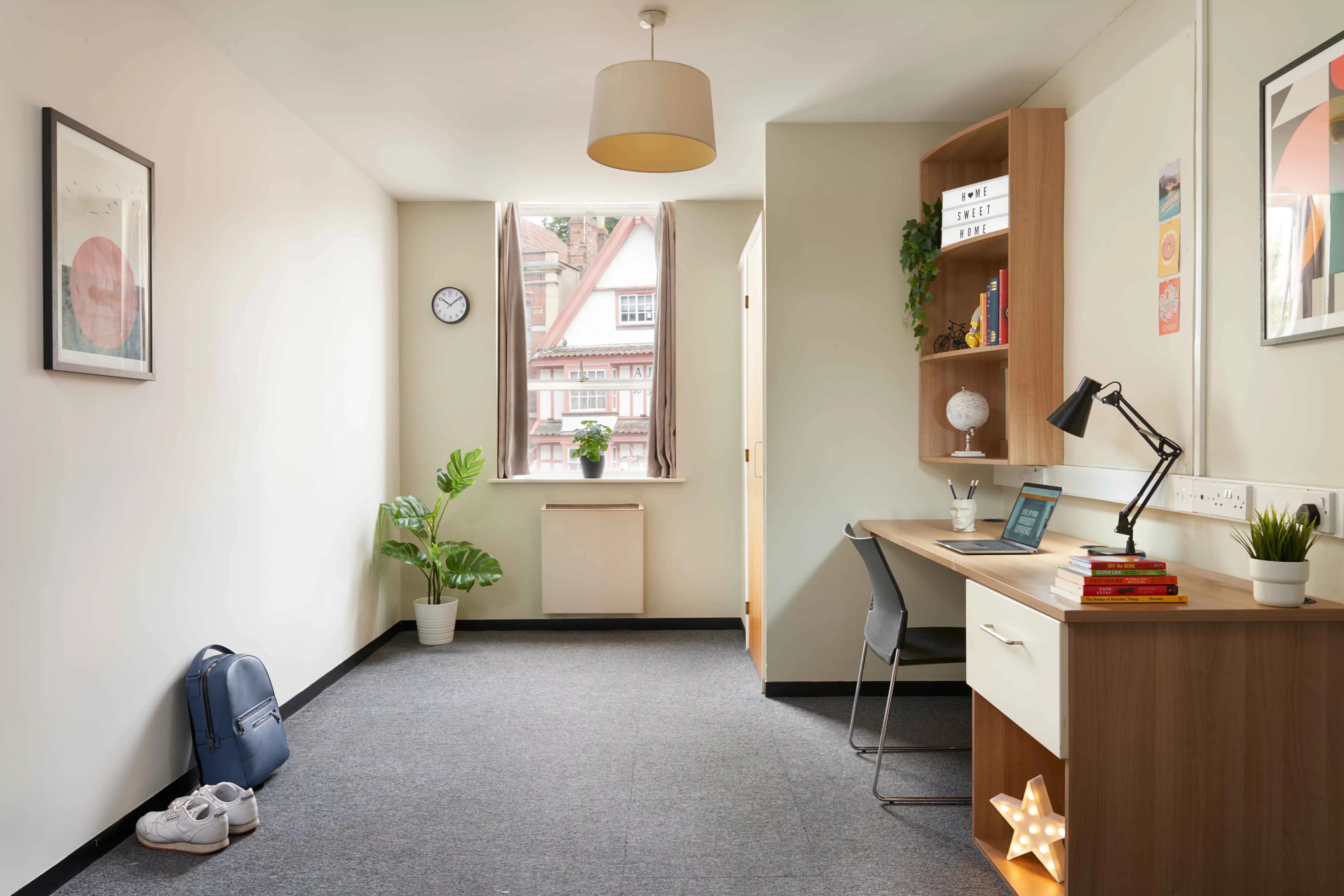 Premium 1 En-suite - Image 5