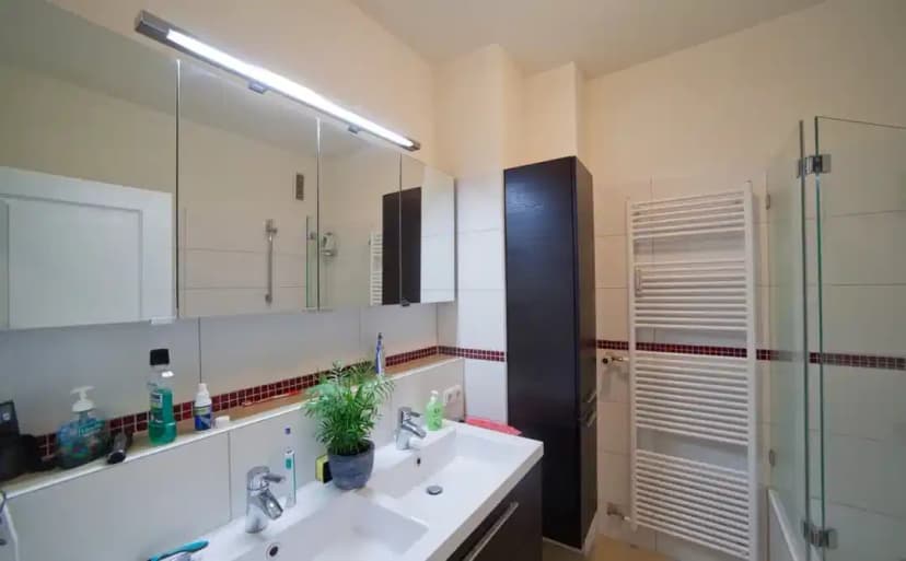 Private Room (17 Sqm) - Image 2