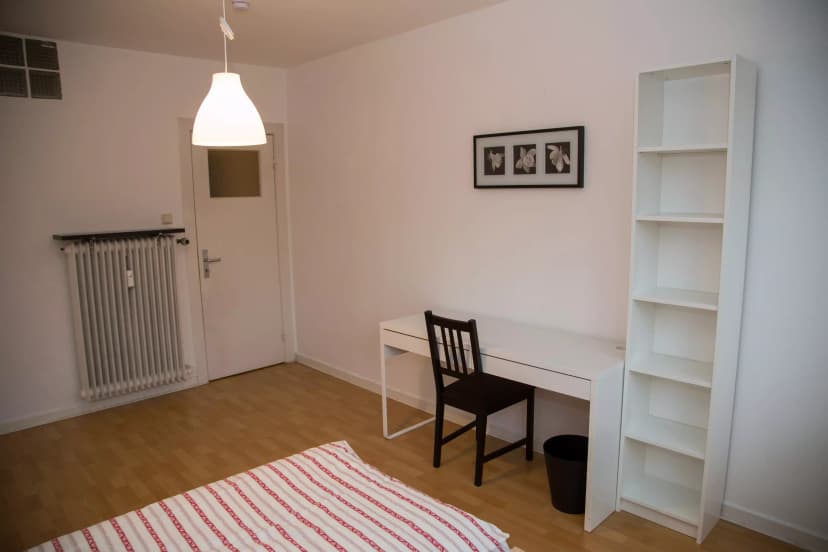 Private Room (15 Sqm) - Image 9
