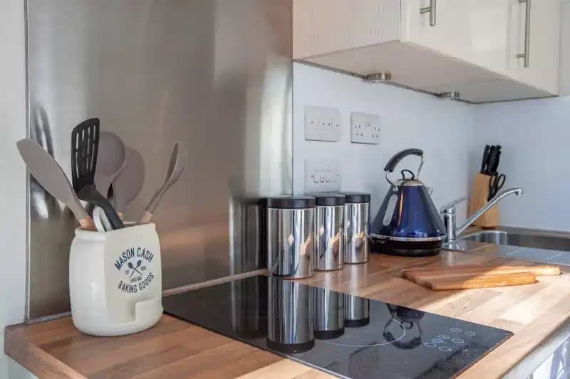 Standard Studio - Image 3