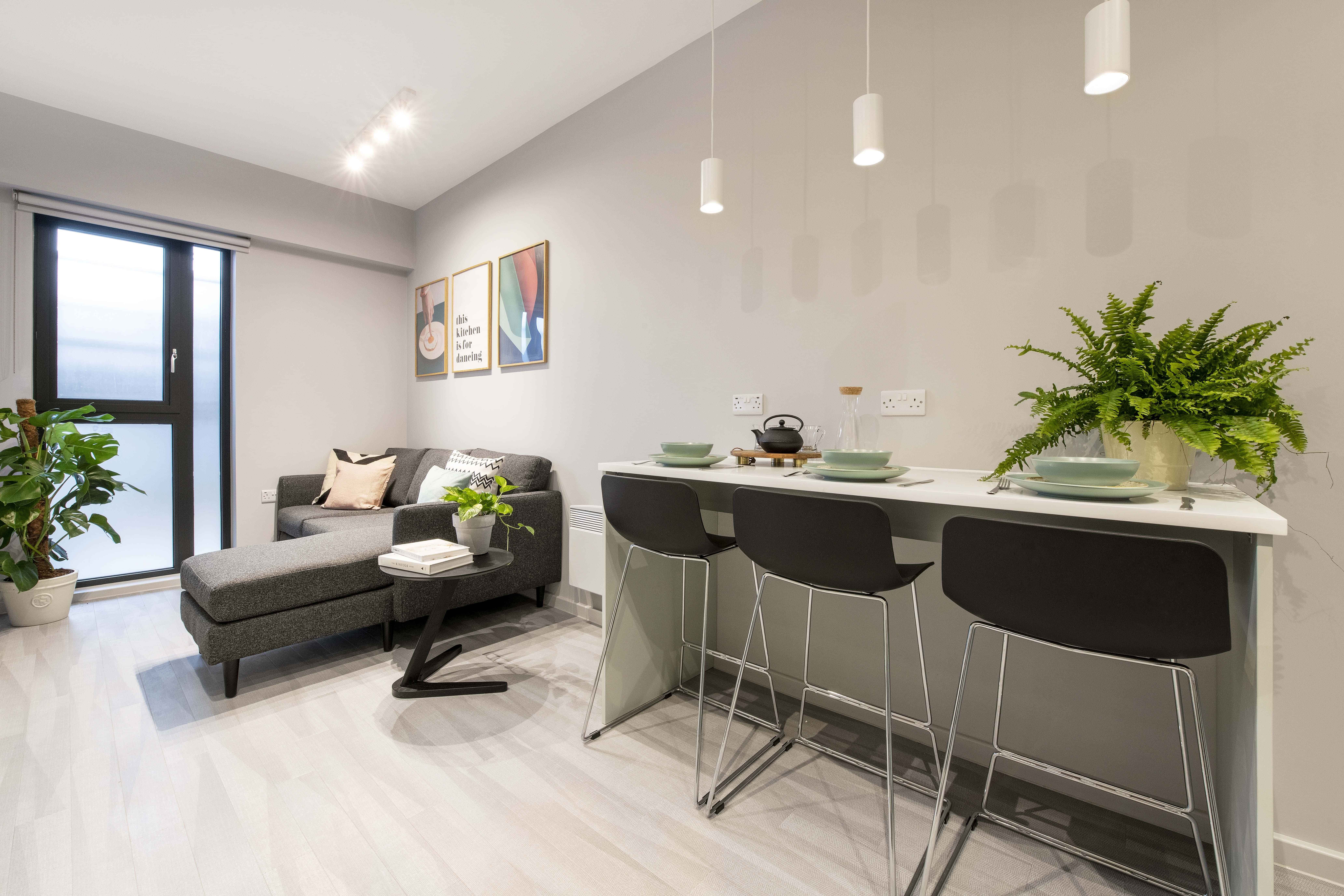 6-Bed Premium En-suite - Image 6