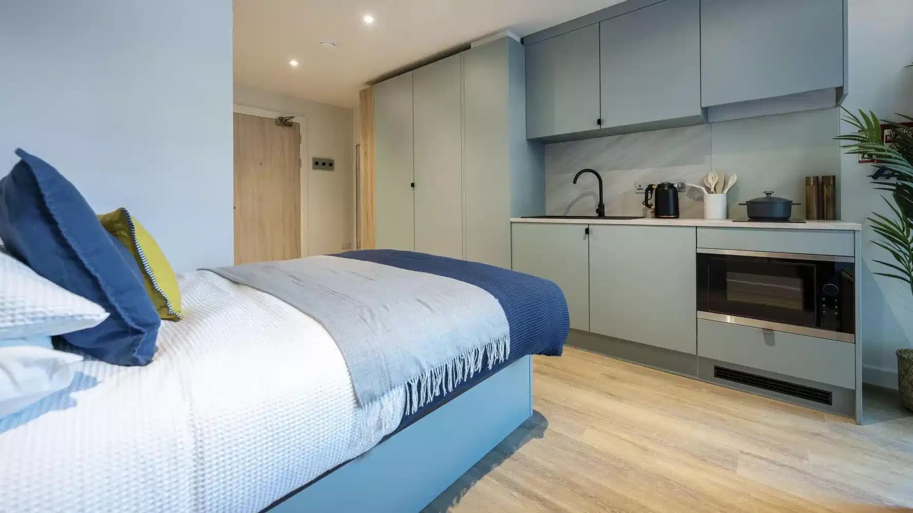 Bronze Studio - Image 4