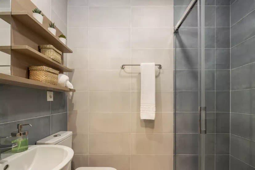 Standard Apartment - Image 2