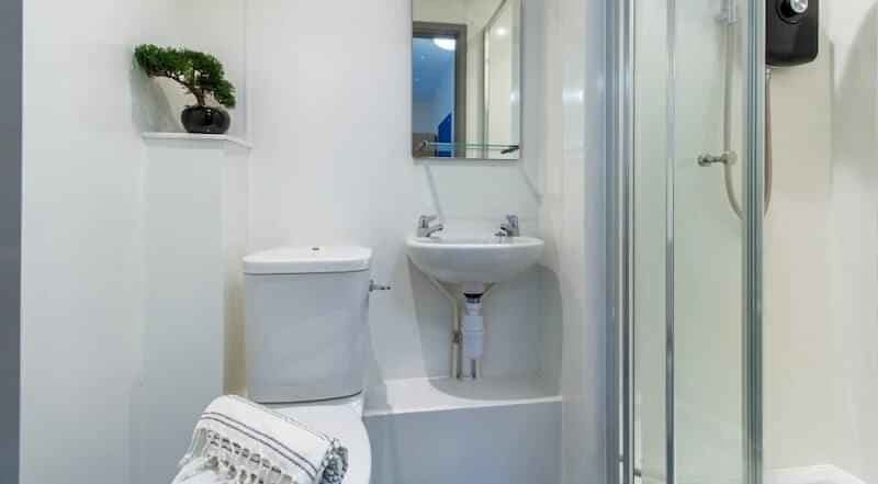 Silver Studio - Image 7