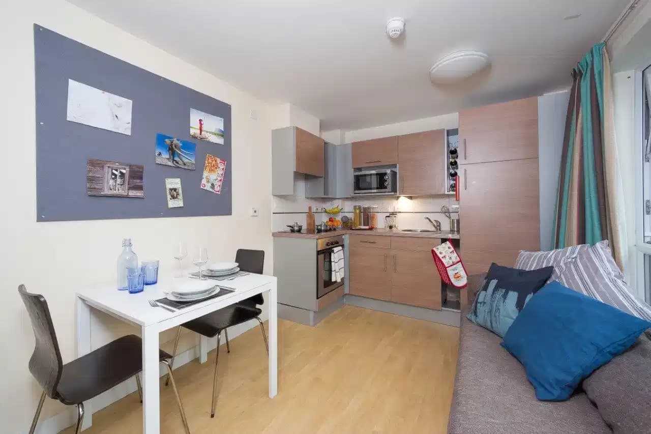 1 Bed Apartment - Image 6