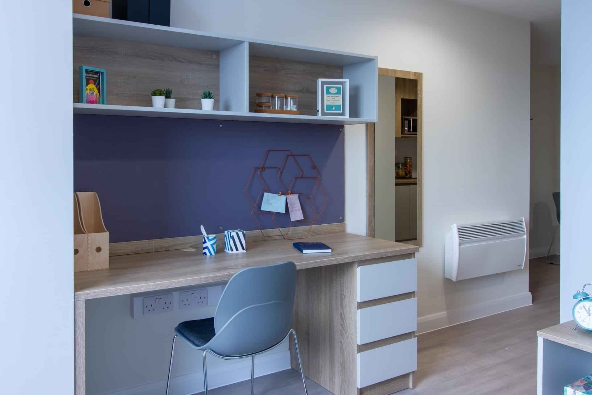 Gold Studio - Image 3