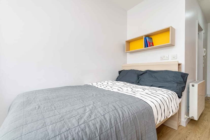 Premium Studio - Image 6