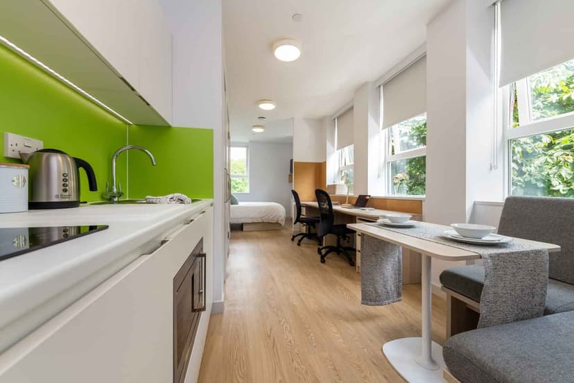 VIP Studio - Image 6