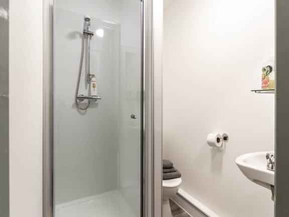 Premium Ensuite - Image 2
