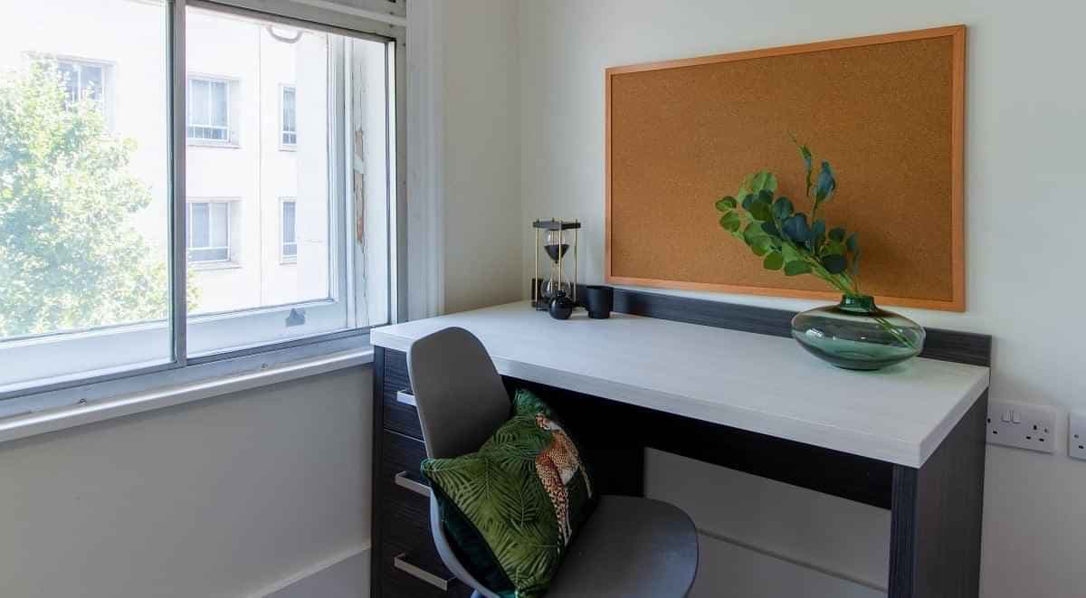 Silver Studio - Image 6