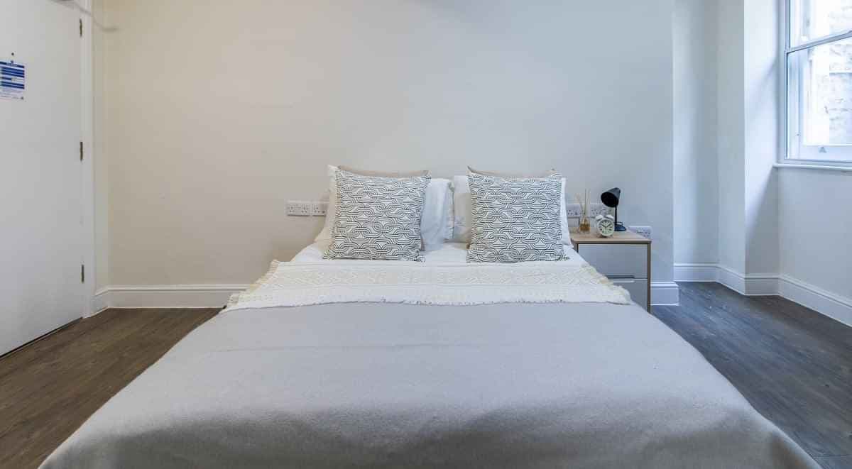 Platinum Plus Suite - Image 4