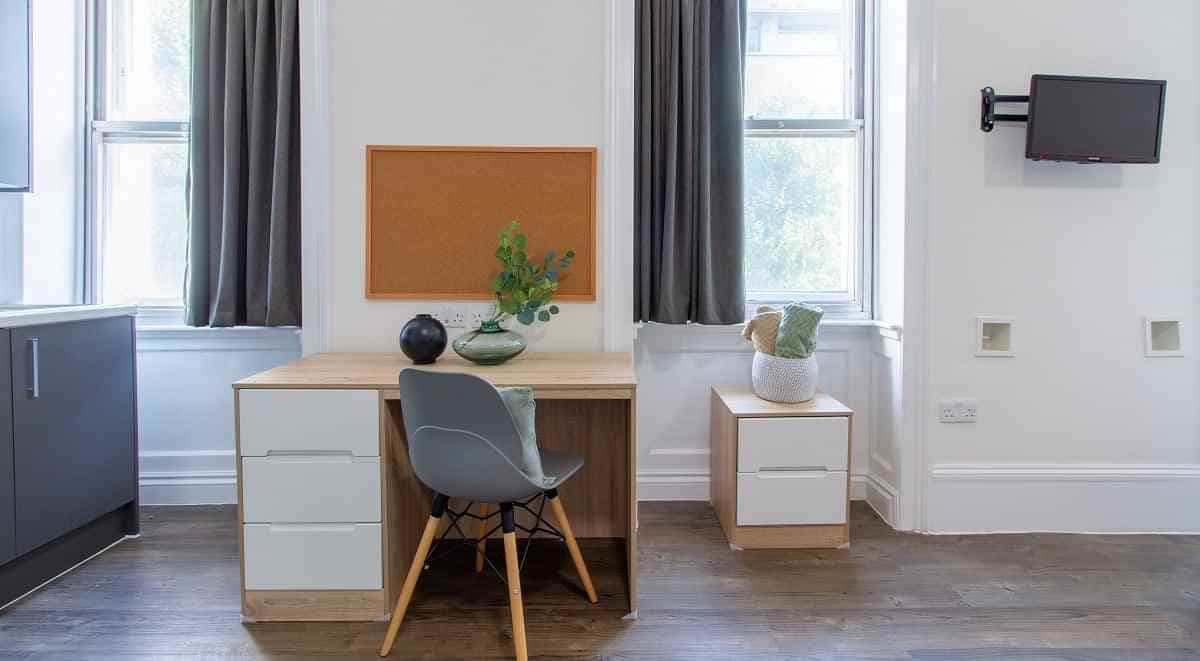 Gold Plus Twin Studio - Image 5