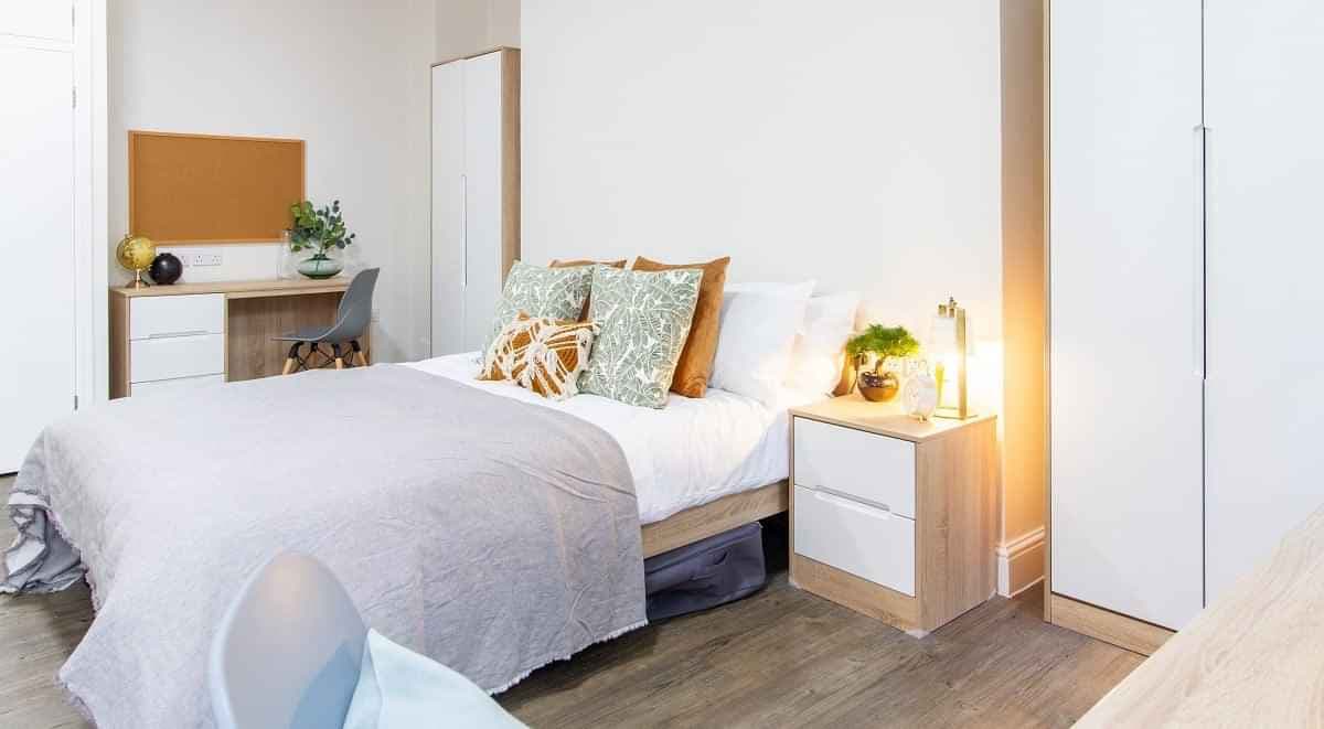 Platinum Twin Apartment - Image 1