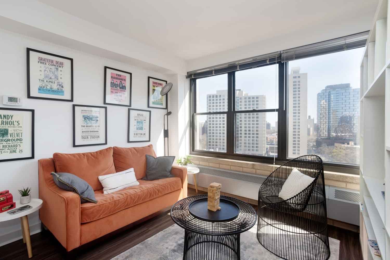 1 Bedroom 1 Bathroom - Image 3