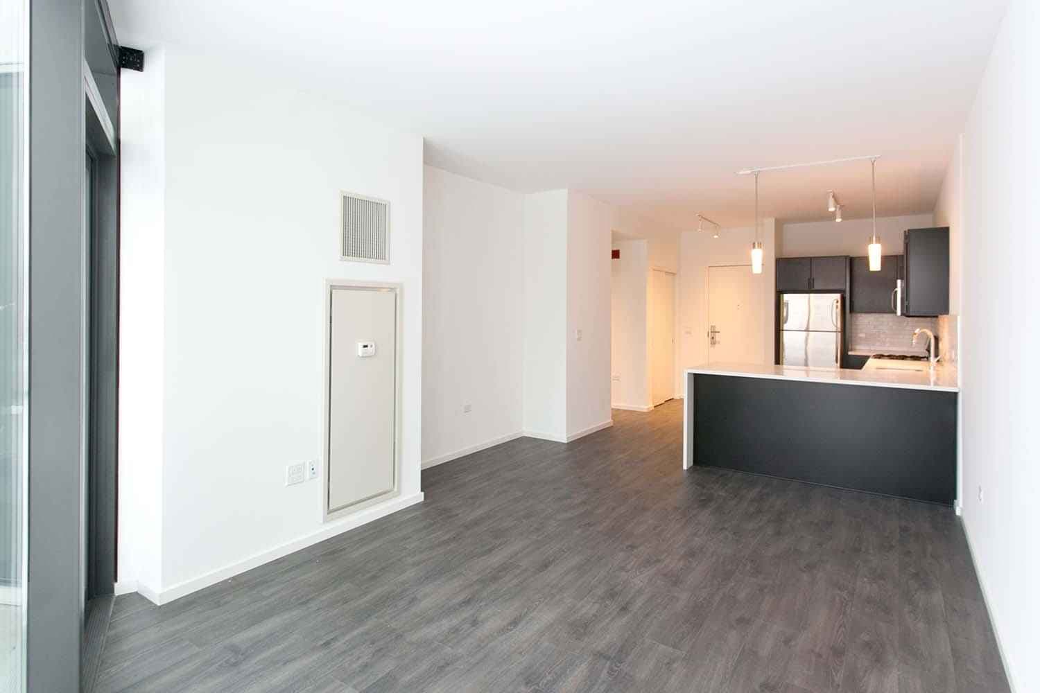 One Bedroom Apartment - Image 2