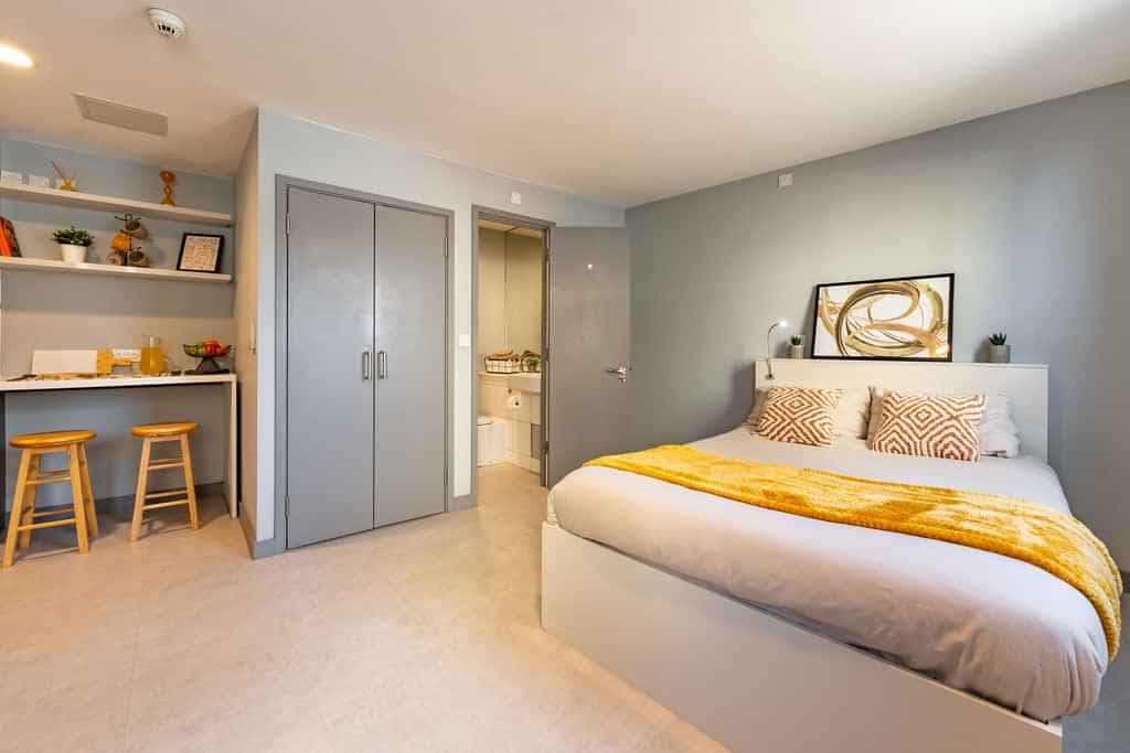 Premium Studio - Image 6