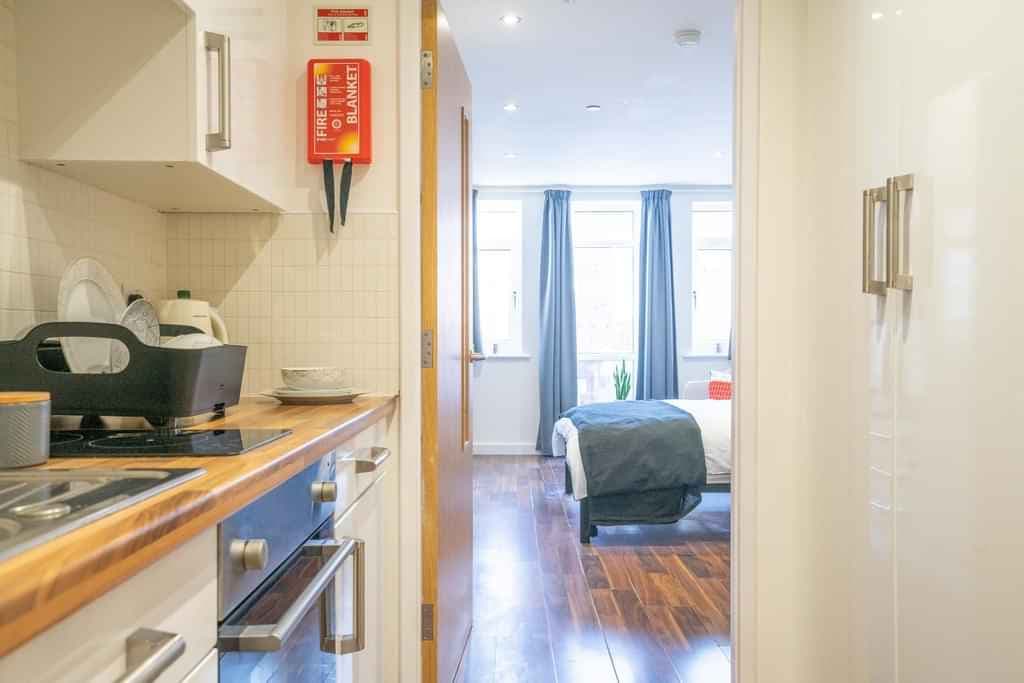 Premium Studio - Image 4