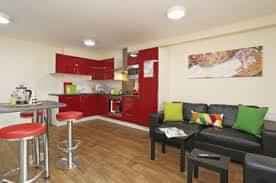 Premier Wet Room En-Suite - Image 2