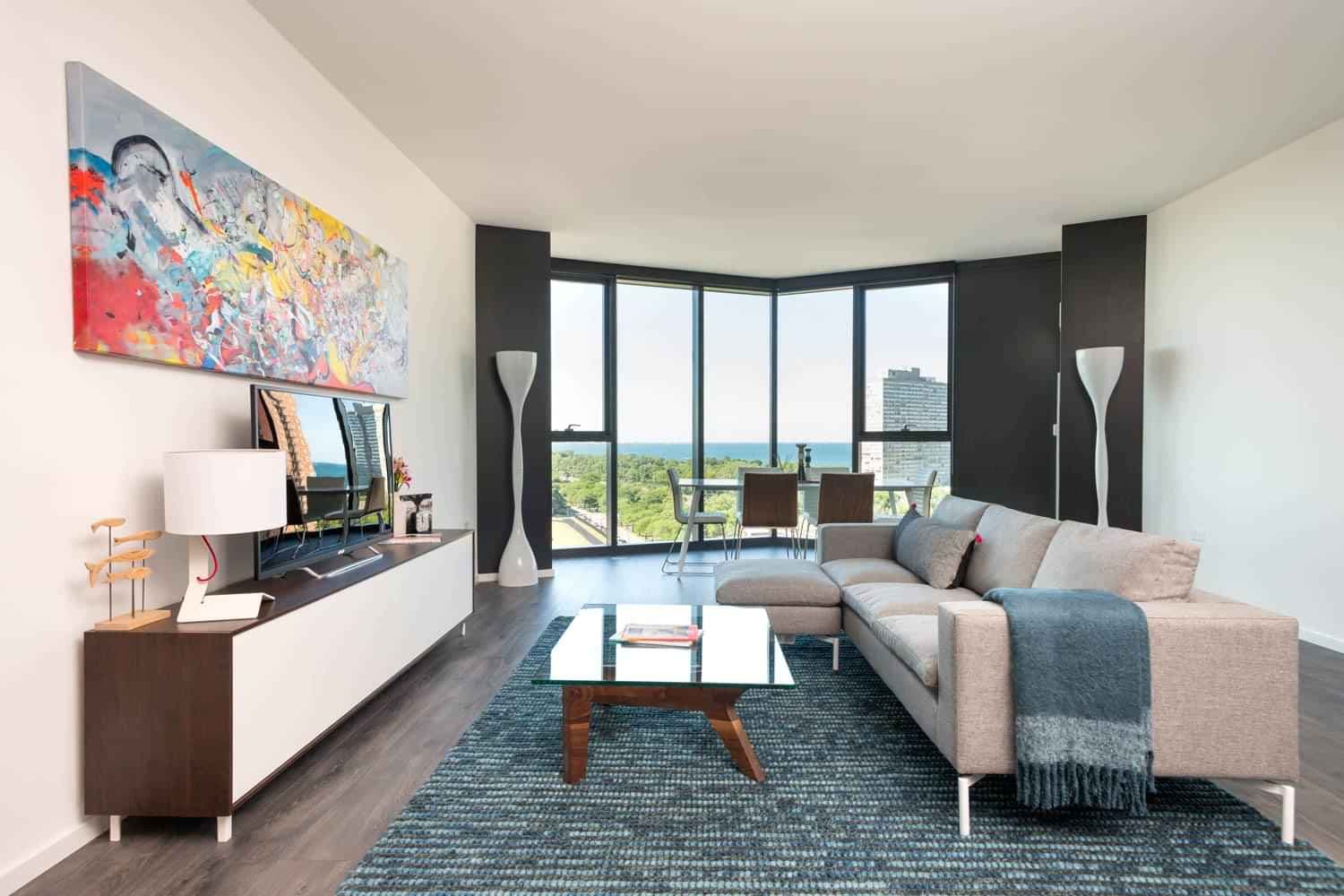 2 Bedroom 1 Bathroom - Image 7