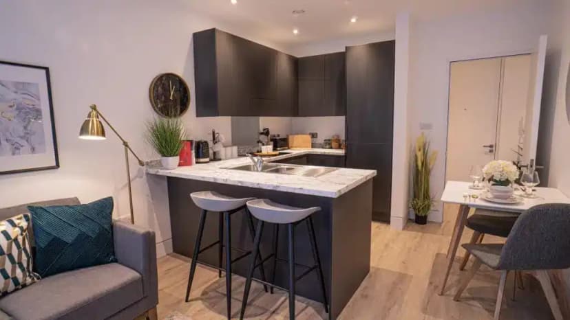 2 Bed Room Apartment - Image 3