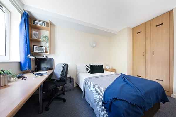  Premium Range 1 Ensuite - Image 2