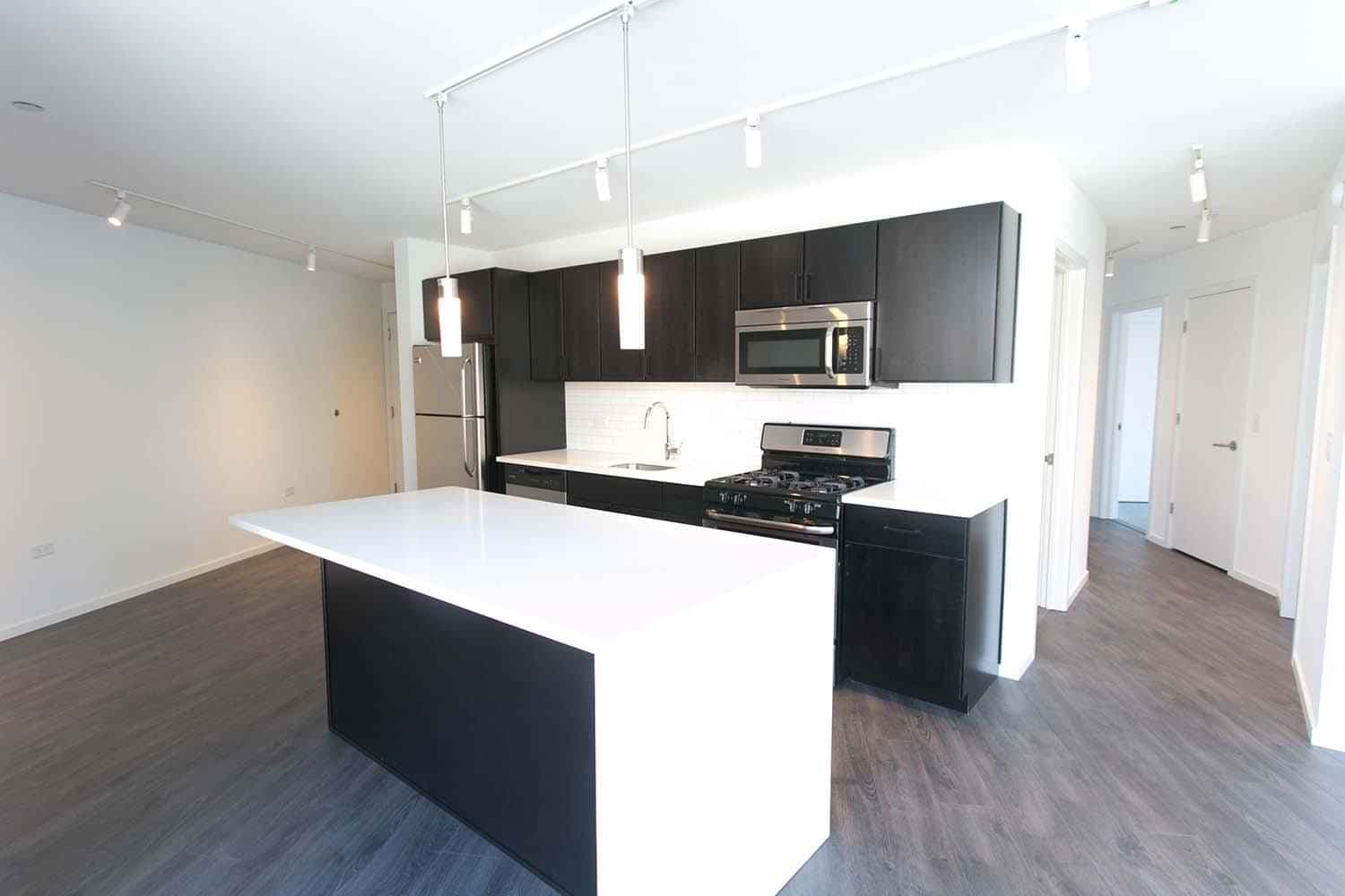 3 Bedroom 2 Bathroom - Image 16