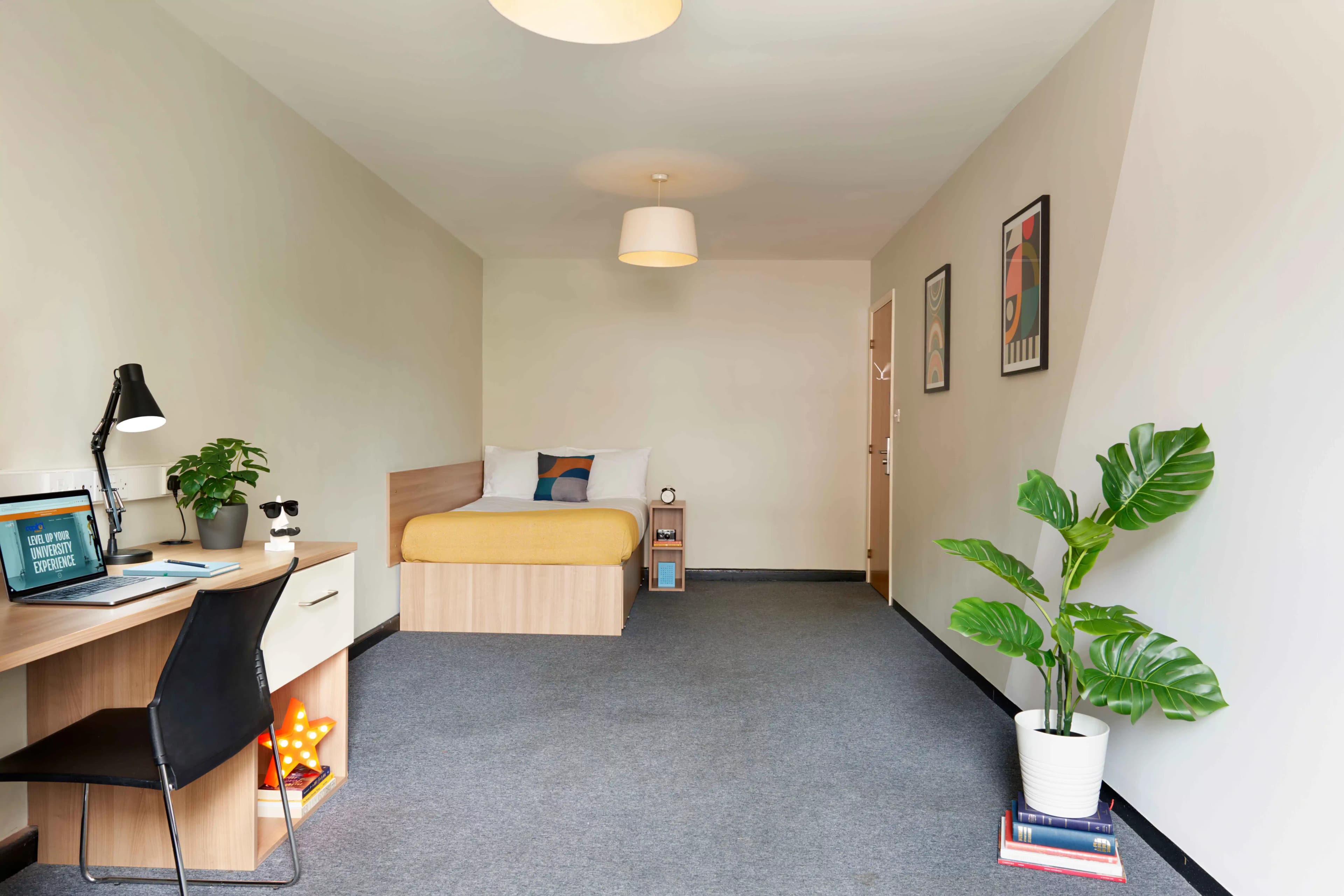 Premium 1 Non Ensuite - Image 1