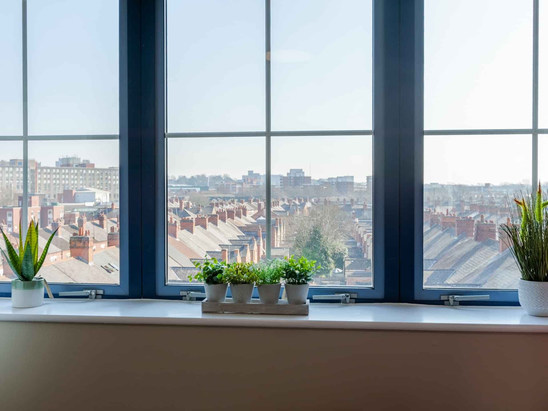 Silver Ensuite - Image 4