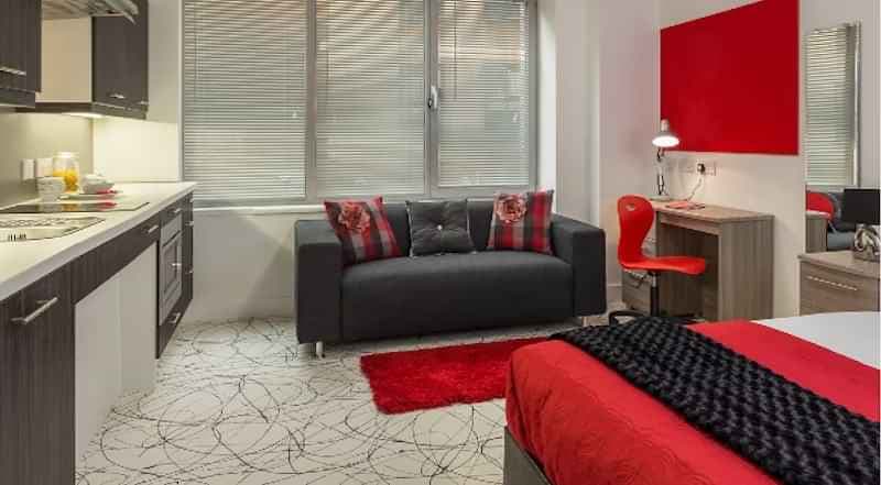 Studio Diamond - Image 4