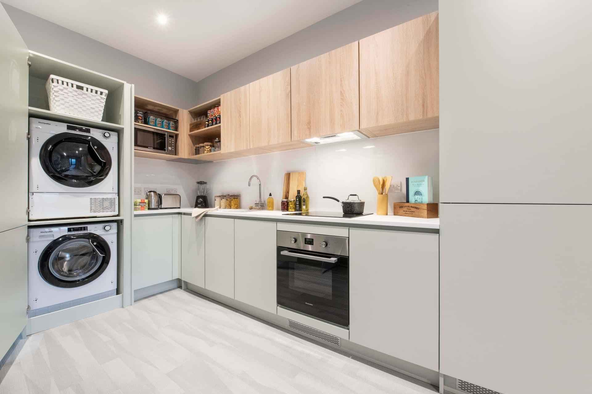 3-Bed Standard En-suite - Image 2