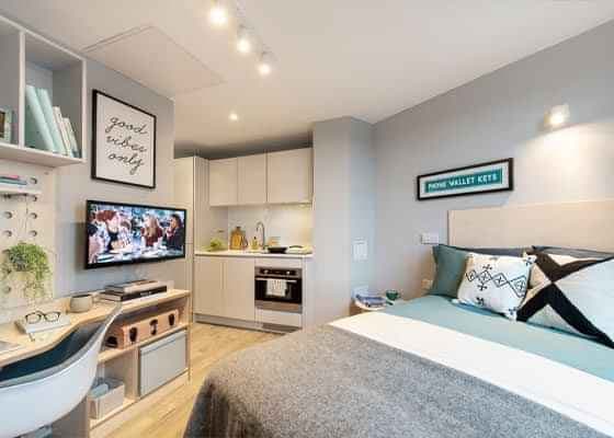 Premium Studio - Image 1