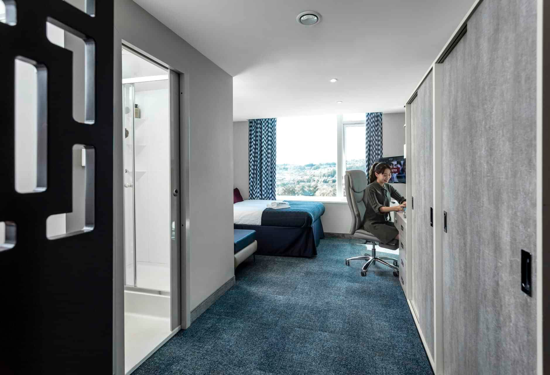 Diamond Studio - Image 1