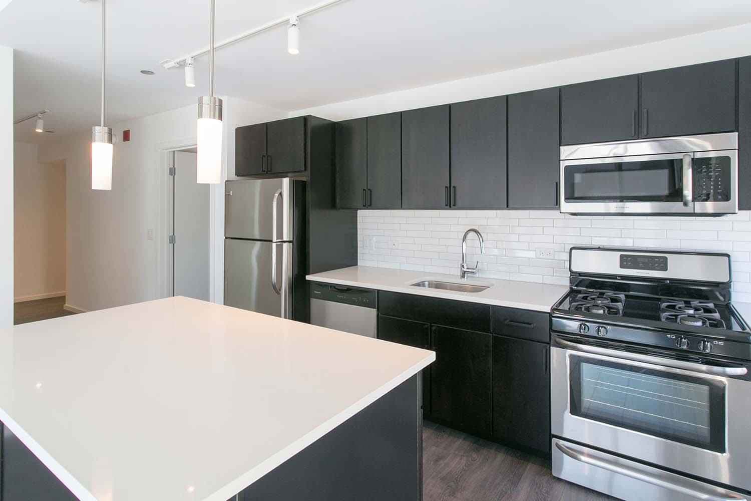 2 Bedroom 2 Bathroom - Image 19