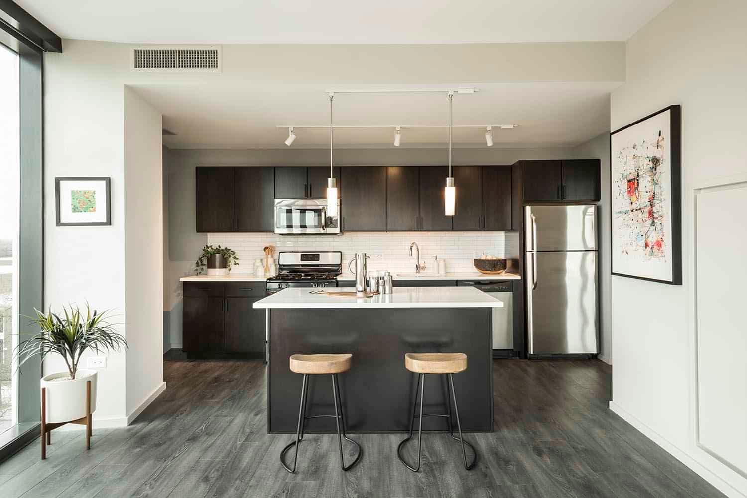 2 Bedroom 2 Bathroom - Image 14