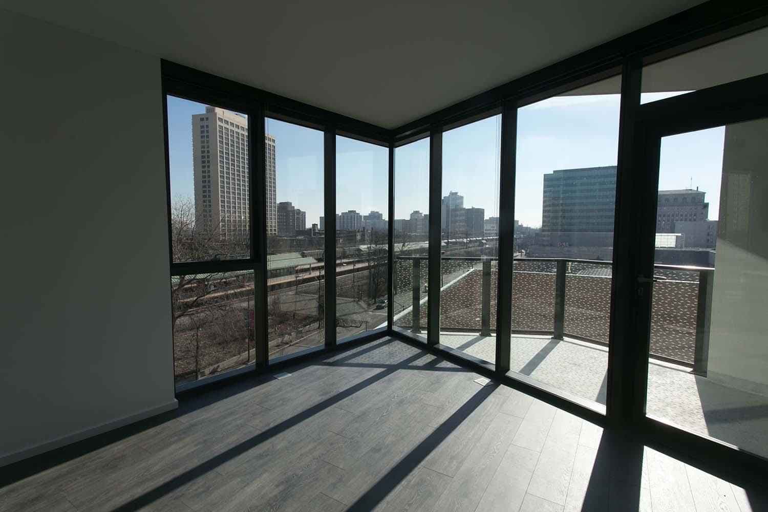 2 Bedroom 2 Bathroom - Image 21