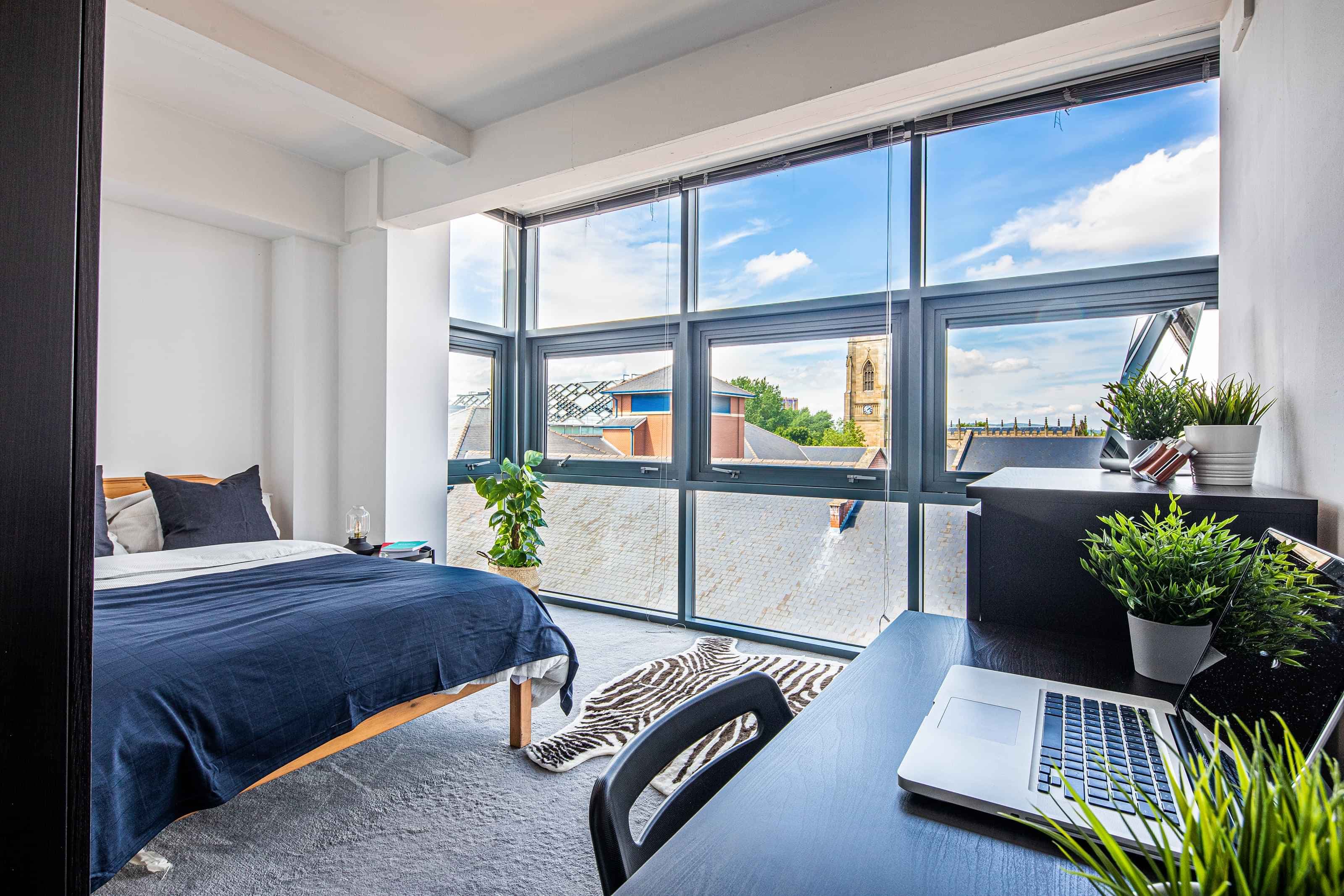 7 Bedroom Apartment - Image 6