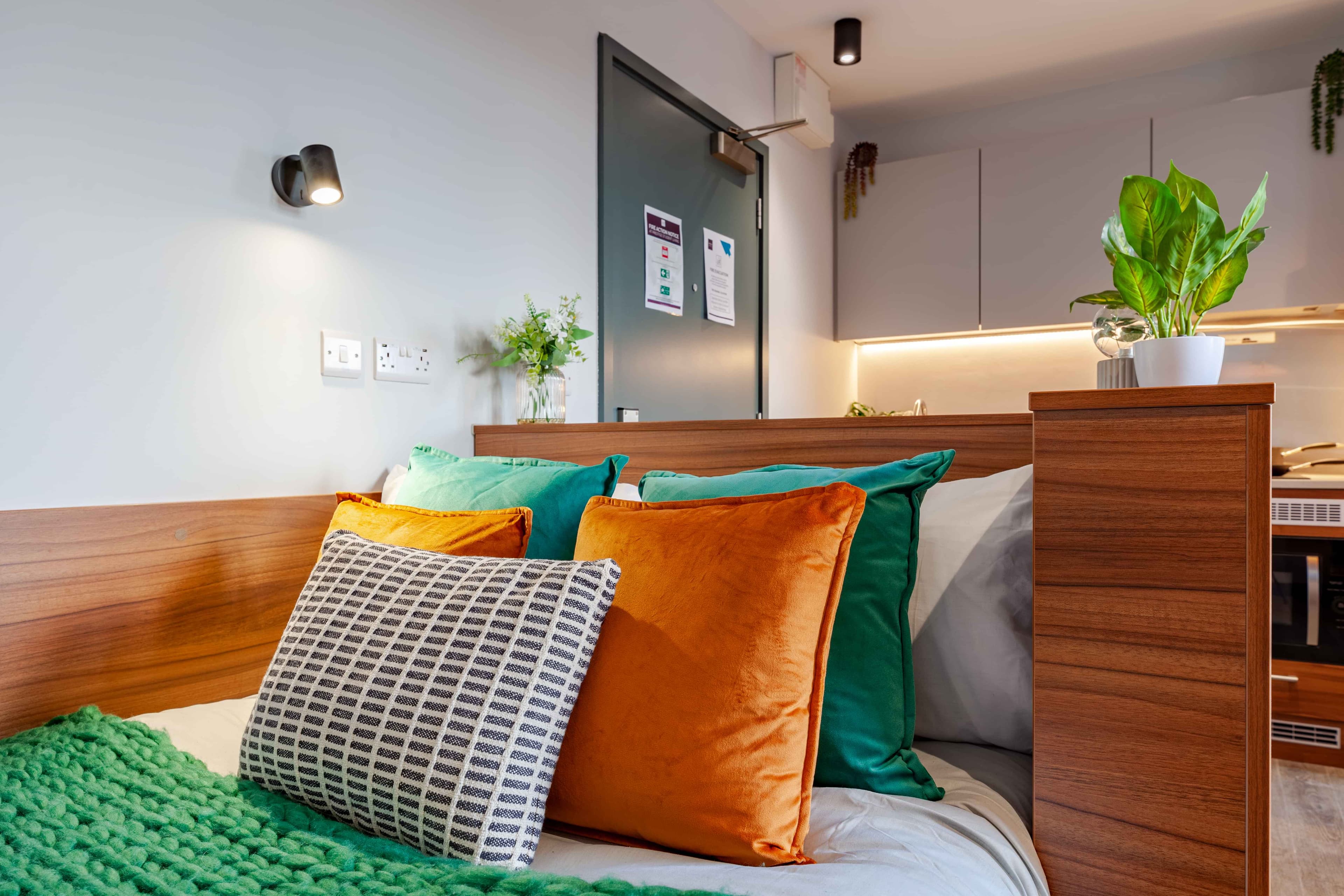 Premium Studio - Image 7