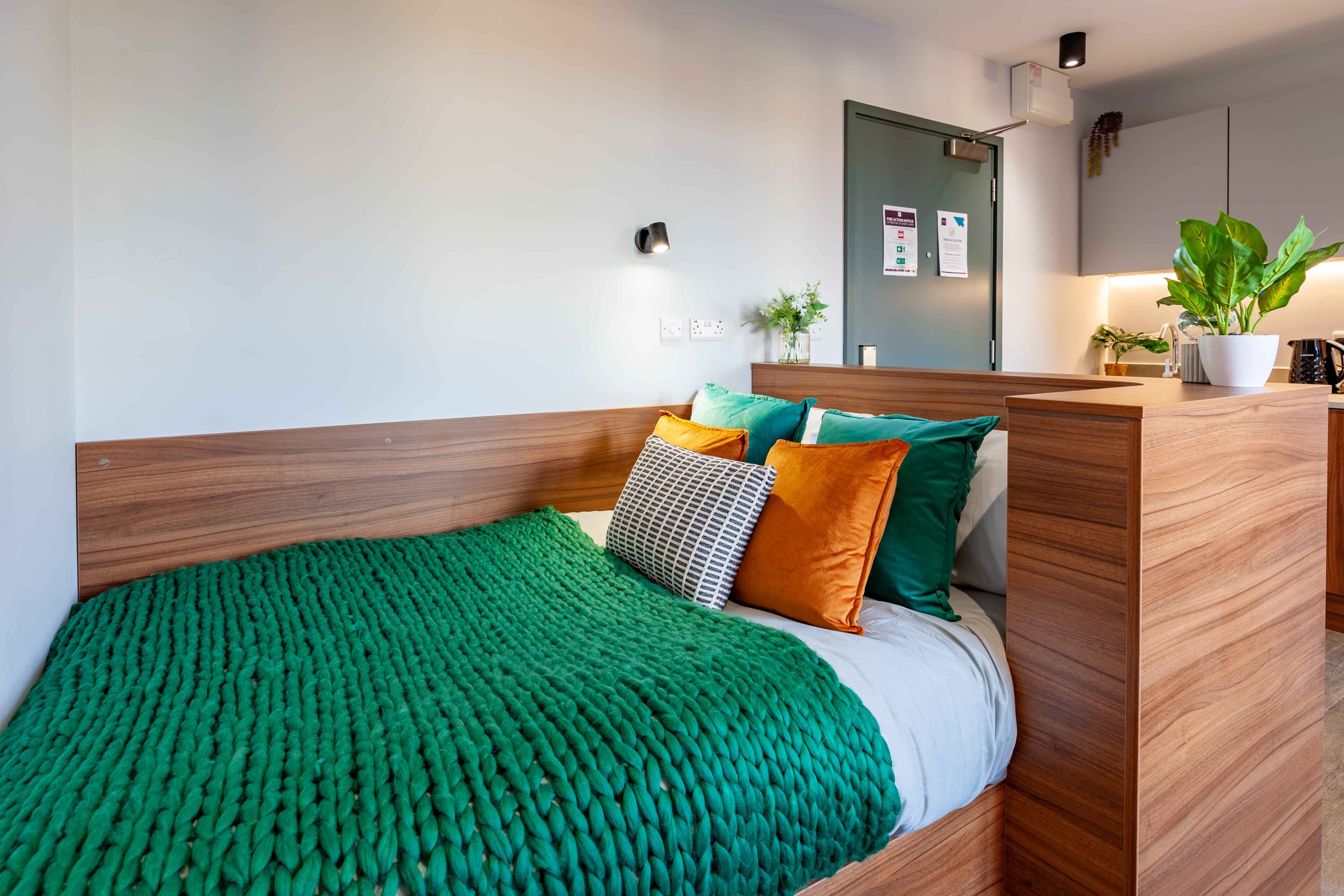 Premium Studio - Image 9