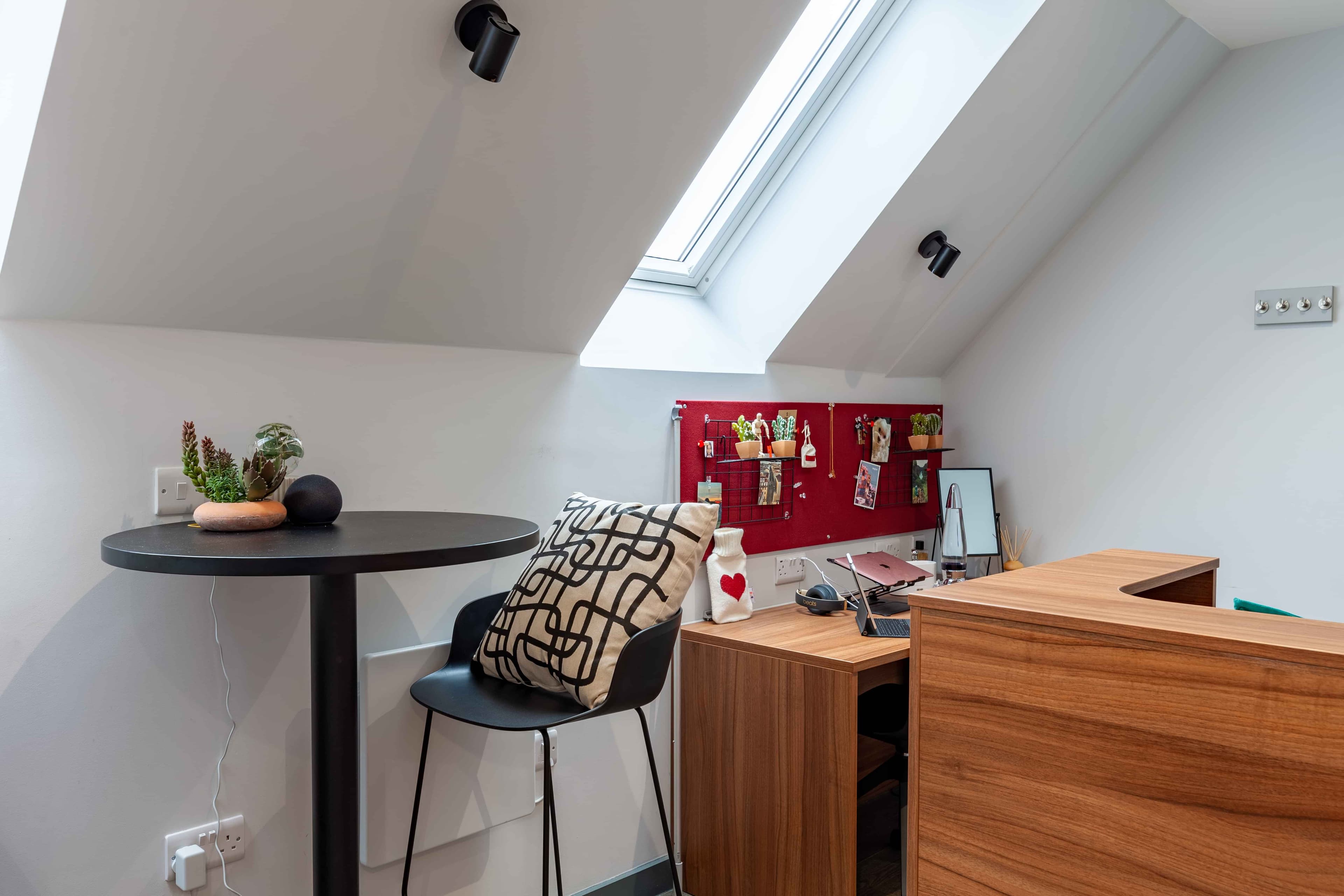 Classic Studio  - Image 21