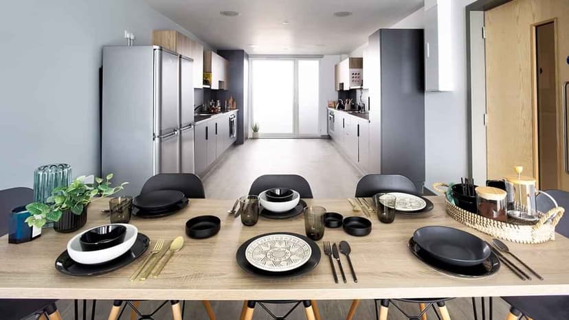 Premium Ensuite - Image 3