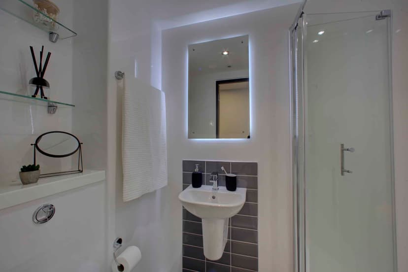 Premium Studio - Image 5