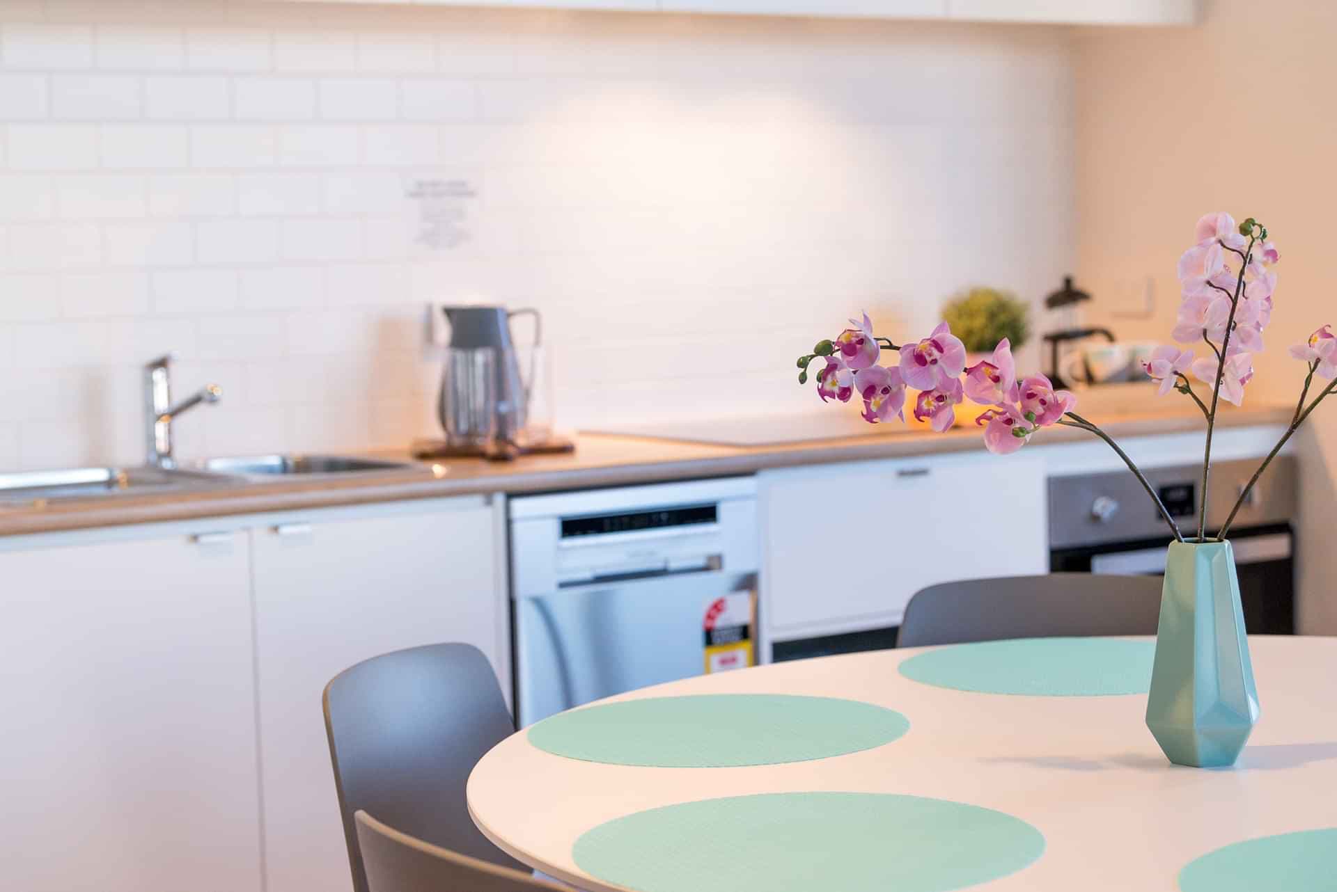 6 Bedroom Apartment With Ensuite - Image 17