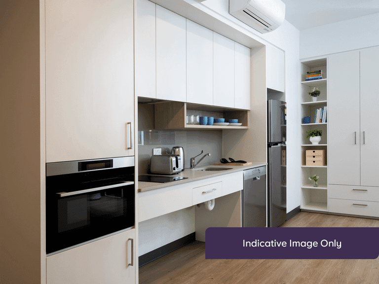 Studio (Large) - Image 3