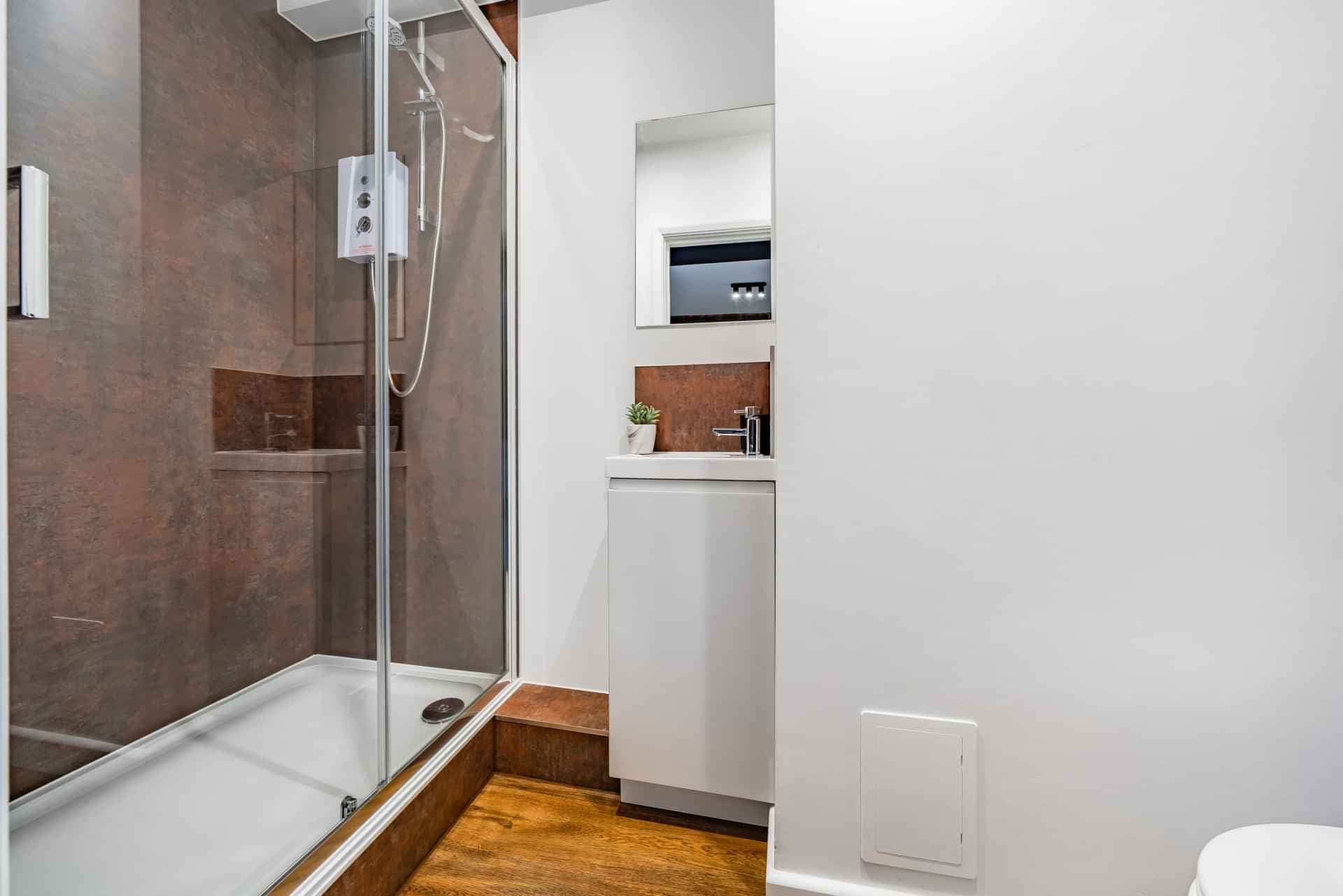 Bronze Studio - Image 9