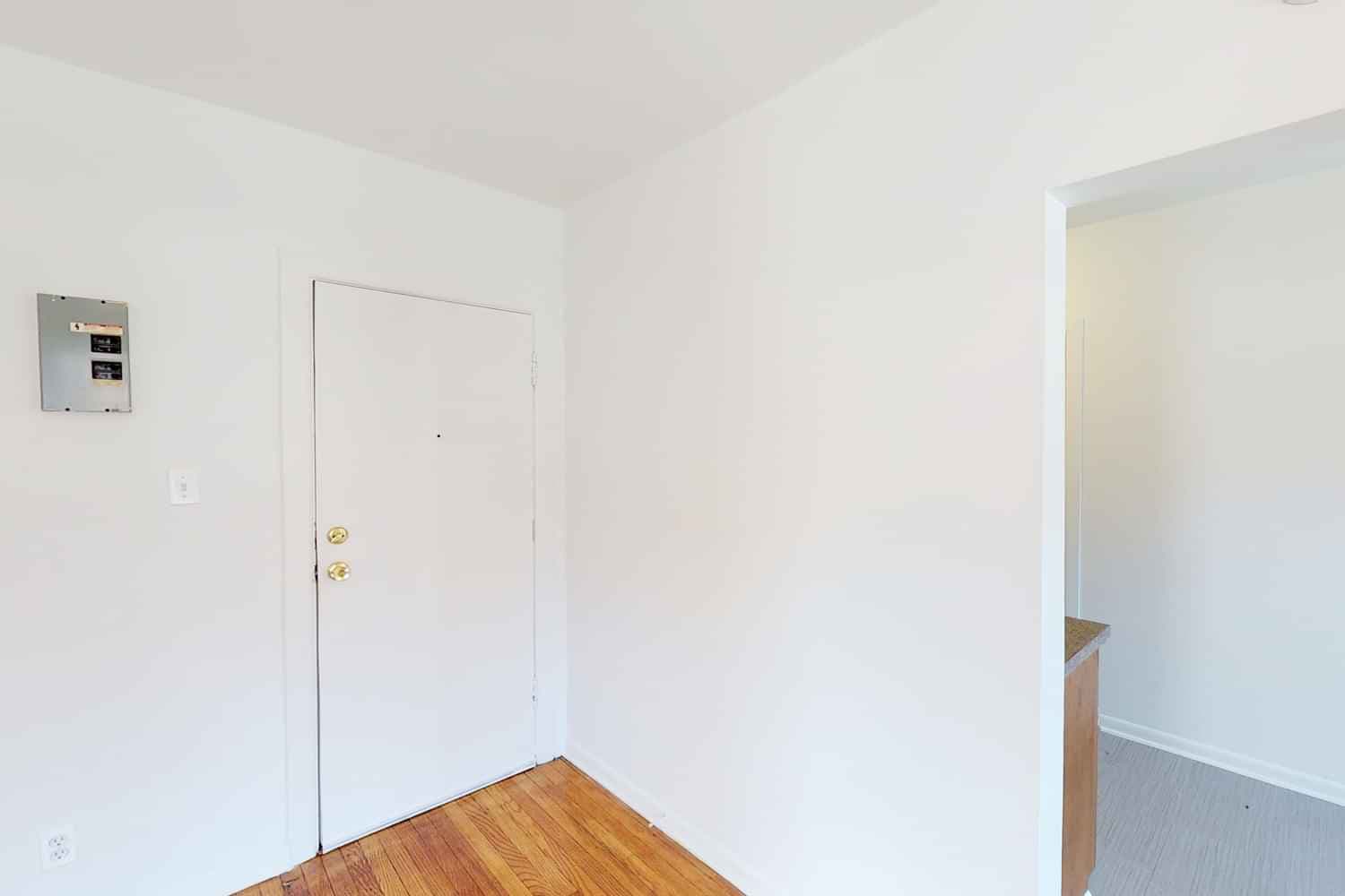 1 Bed 1 Bath - Image 2