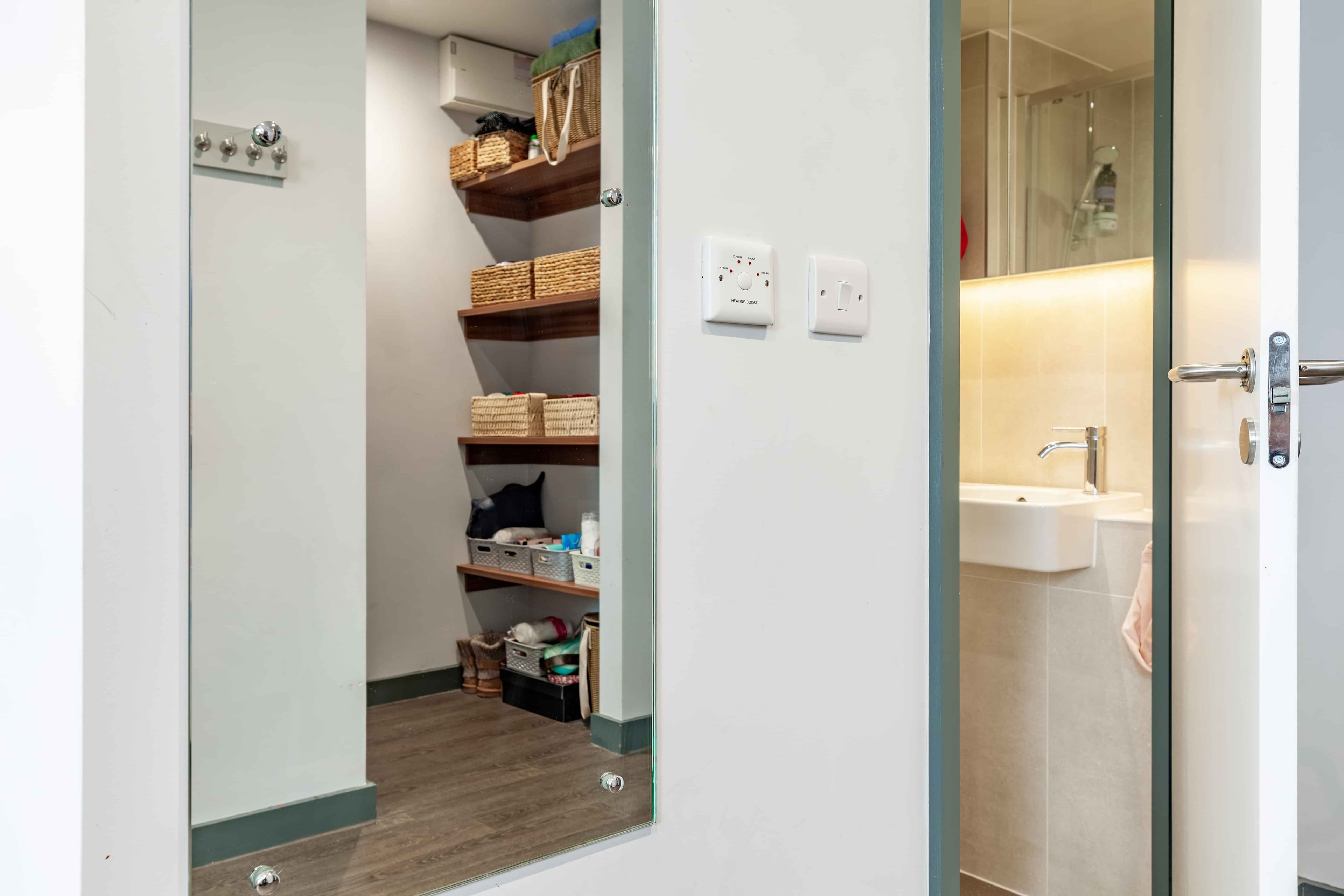 Premium Plus Studio - Image 2